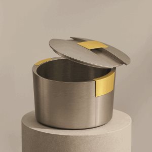 The Miraculous Cooking and Serving Pot